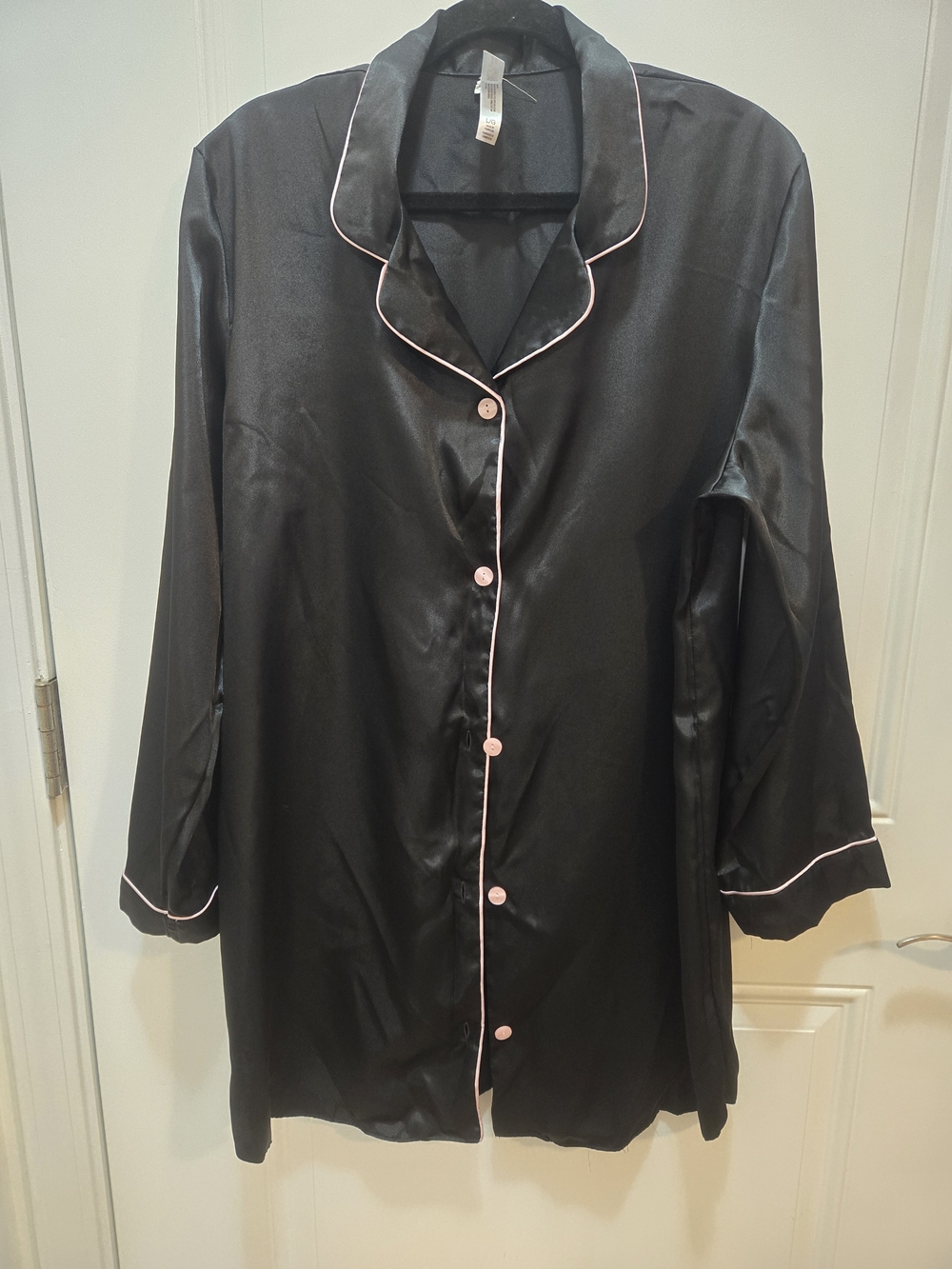 Gilligan & O'Malley Black Satin Pajama Shirt with Light Pink Trim